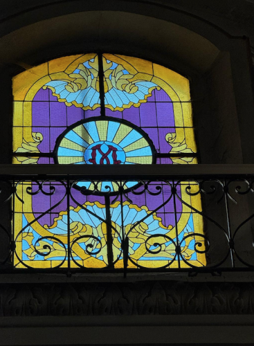 M-giallo-viola